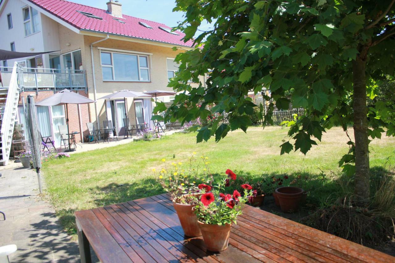 Bed and Breakfast Bluesheep-Texel De Koog  Exterior foto